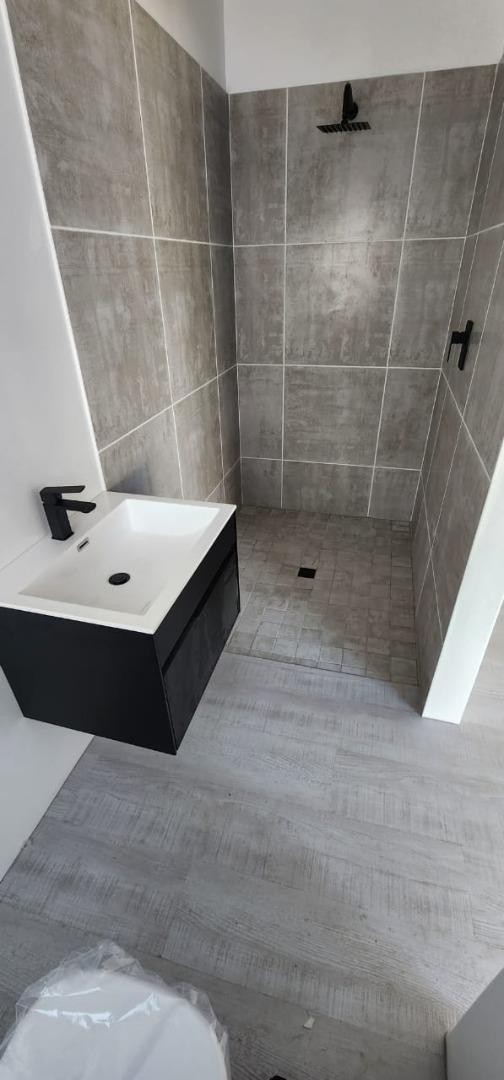 5 Bedroom Property for Sale in Kleinbaai Western Cape